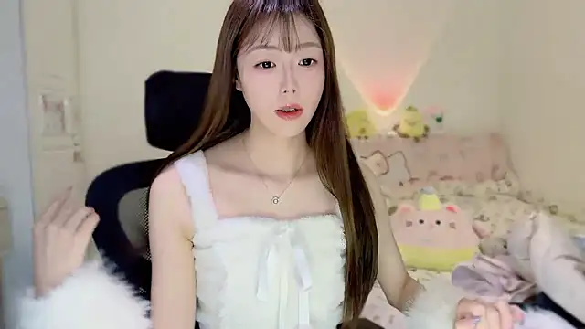 Onecutelittle online show from 26, 11, 2025