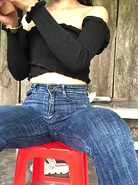 Kylie beem online show from 24, 3, 2026