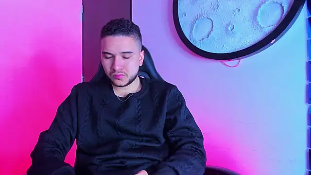 mike 257 online show from 13, 4, 2026