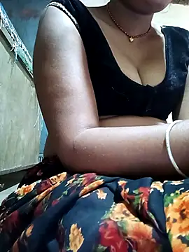 Hot cauple indian online show from 23, 4, 2026