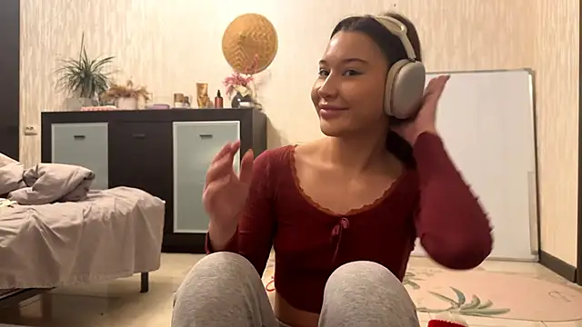 Snapshot of YourCoreanmiracle chatting on 31, 10, 2025 YourCoreanmiracle online show from 31, 10, 2025