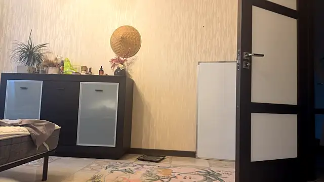 Snapshot of YourCoreanmiracle chatting on 6, 11, 2025 YourCoreanmiracle online show from 6, 11, 2025