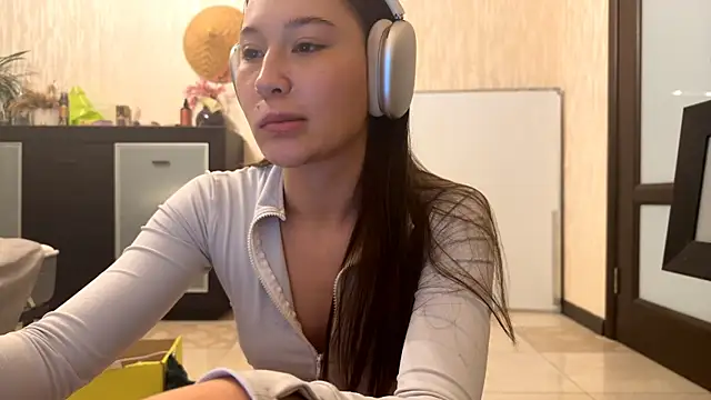 Snapshot of YourCoreanmiracle chatting on 8, 11, 2025 YourCoreanmiracle online show from 8, 11, 2025