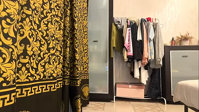 Snapshot of YourCoreanmiracle chatting on 22, 11, 2025 YourCoreanmiracle online show from 22, 11, 2025