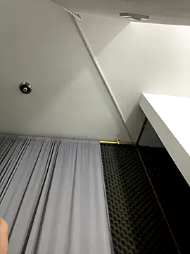 Sammy Sweet01 online show from 5, 1, 2026