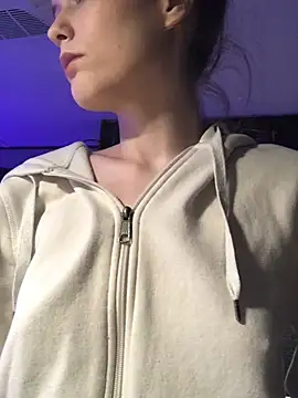 Thedeepwebcutie online show from 26, 5, 2026