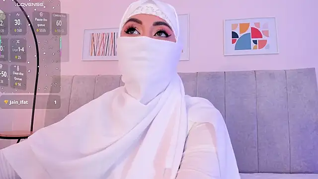 fatiima  online show from 23, 4, 2026