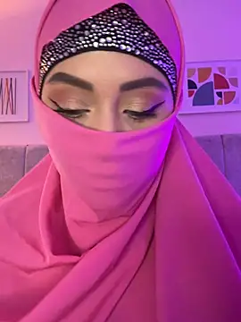 fatiima  online show from 25, 4, 2026