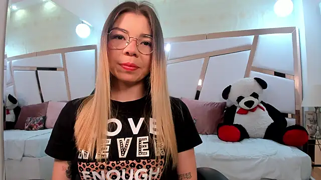 helen shanon online show from 21, 11, 2025