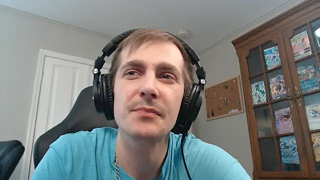 Snapshot of CasuallyCorrupt chatting on 4, 12, 2025 CasuallyCorrupt online show from 4, 12, 2025