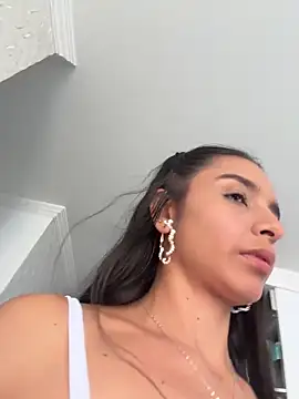 violeta365 online show from 25, 4, 2026