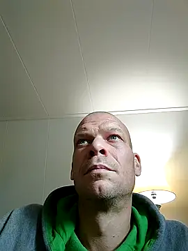 Snapshot of Kinky_Play1 chatting on 19, 10, 2025 Kinky Play1 online show from 19, 10, 2025