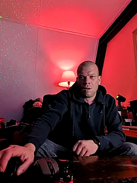 Snapshot of Kinky_Play1 chatting on 6, 1, 2026 Kinky Play1 online show from 6, 1, 2026