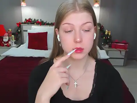 Stella Light online show from 15, 12, 2025