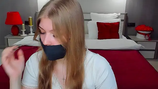 Stella Light online show from 24, 4, 2026