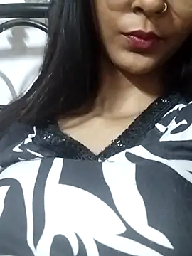 Snapshot of Aaliya_BigBoobs_1 chatting on 18, 12, 2025 Aaliya BigBoobs 1 online show from 18, 12, 2025