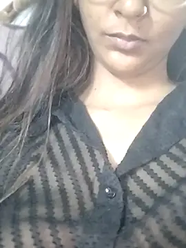 Snapshot of Aaliya_BigBoobs_1 chatting on 13, 2, 2026 Aaliya BigBoobs 1 online show from 13, 2, 2026