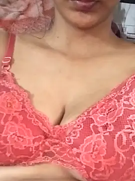 Snapshot of Aaliya_BigBoobs_1 chatting on 22, 3, 2026 Aaliya BigBoobs 1 online show from 22, 3, 2026