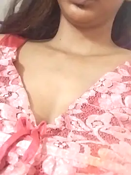 Snapshot of Aaliya_BigBoobs_1 chatting on 5, 4, 2026 Aaliya BigBoobs 1 online show from 5, 4, 2026