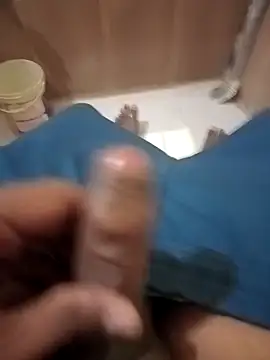 Snapshot of HeatableRevan chatting on 10, 3, 2026 HeatableRevan online show from 10, 3, 2026