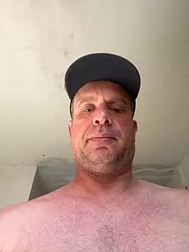 Snapshot of wellingtonmds chatting on 24, 10, 2025 wellingtonmds online show from 24, 10, 2025