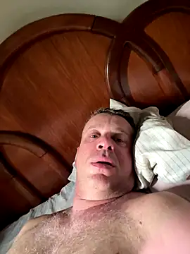 Snapshot of wellingtonmds chatting on 14, 12, 2025 wellingtonmds online show from 14, 12, 2025