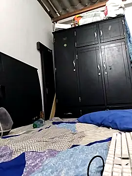 LyliaWood online show from 26, 10, 2025