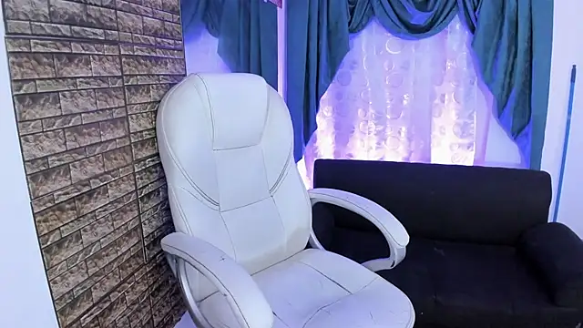 paul booy online show from 8, 11, 2025