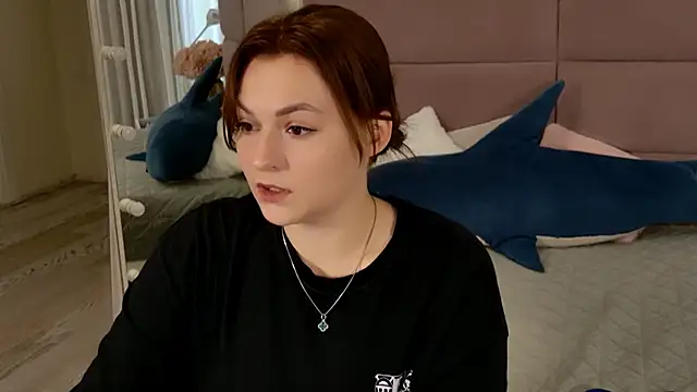 KirraMoss online show from 15, 6, 2026