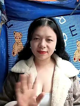 lisa-bae00 online show from 22, 12, 2025