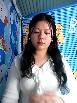 lisa-bae00 online show from 16, 4, 2026