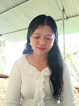 lisa-bae00 online show from 24, 4, 2026