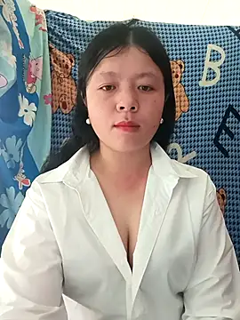 lisa-bae00 online show from 28, 4, 2026