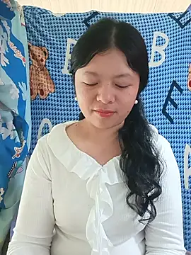 lisa-bae00 online show from 12, 6, 2026