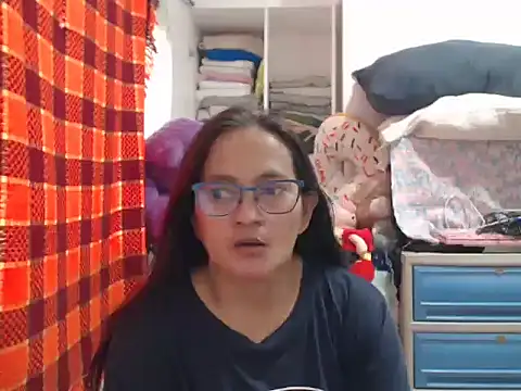 Kinkybela2025 online show from 27, 11, 2025