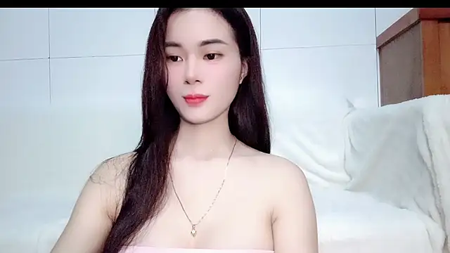 Snapshot of Family-Lovee chatting on 28, 7, 2026 Family-Lovee online show from 28, 7, 2026