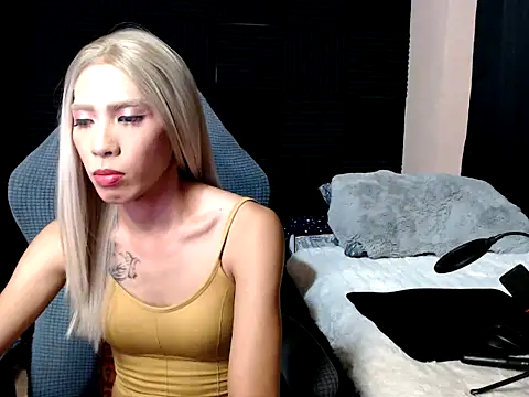 VictoriaAsianMistress online show from 6, 4, 2026