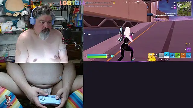 Snapshot of geekycastillo chatting on 15, 5, 2026 geekycastillo online show from 15, 5, 2026