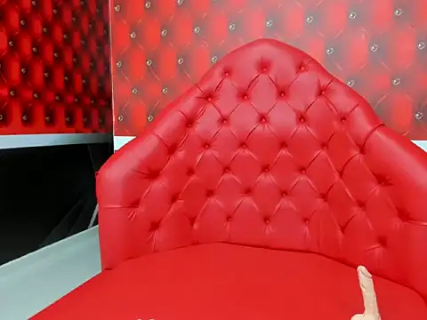 Bianca Millf online show from 24, 11, 2025