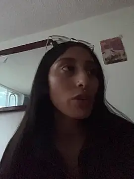 Violeet-Smith online show from 21, 11, 2025