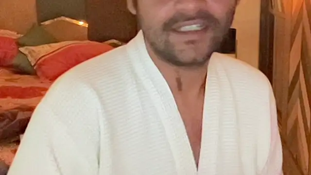 MakeMeAwareAah online show from 20, 10, 2025