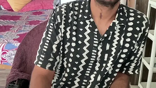 MakeMeAwareAah online show from 26, 10, 2025