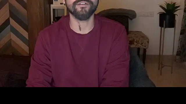 MakeMeAwareAah online show from 5, 1, 2026