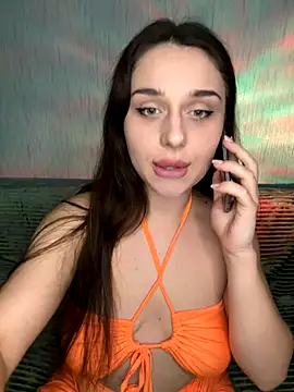 Snapshot of ScarletSi chatting on 19, 12, 2025 ScarletSi online show from 19, 12, 2025