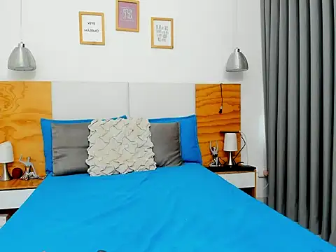 Abbie royy online show from 25, 11, 2025