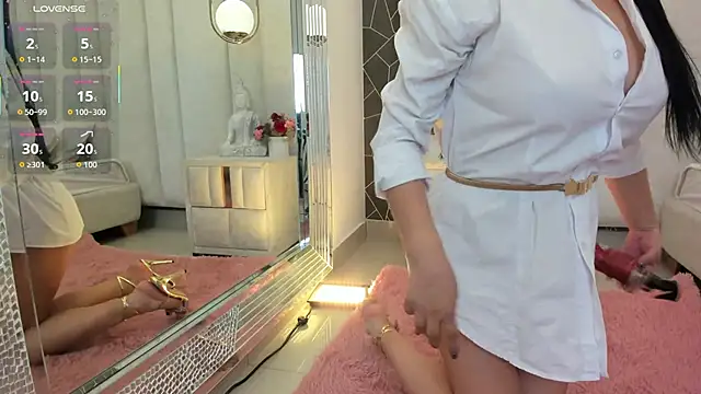 AnnieLove  online show from 20, 3, 2026