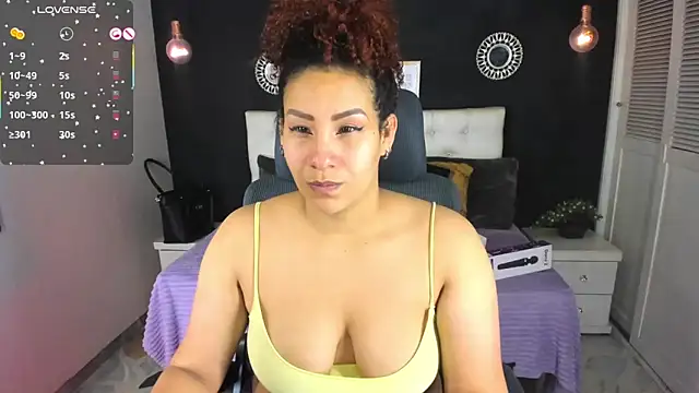 ROZZE MILA online show from 20, 4, 2026