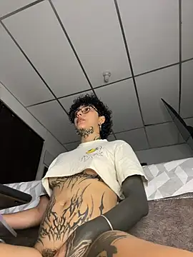 Abby Evanns1 online show from 24, 4, 2026