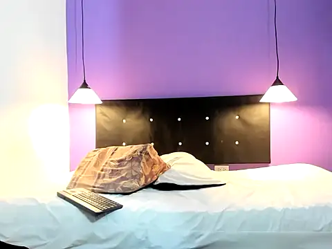 Snapshot of caiiobahia chatting on 14, 11, 2025 caiiobahia online show from 14, 11, 2025