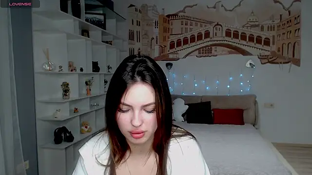 KittyShenson online show from 8, 2, 2026